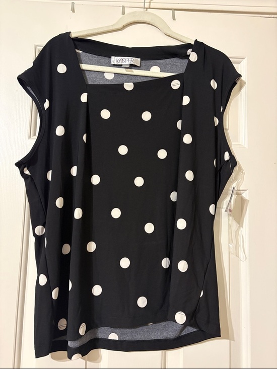Kasper Tops - Kasper Black Sleeveless Polka Dot Blouse